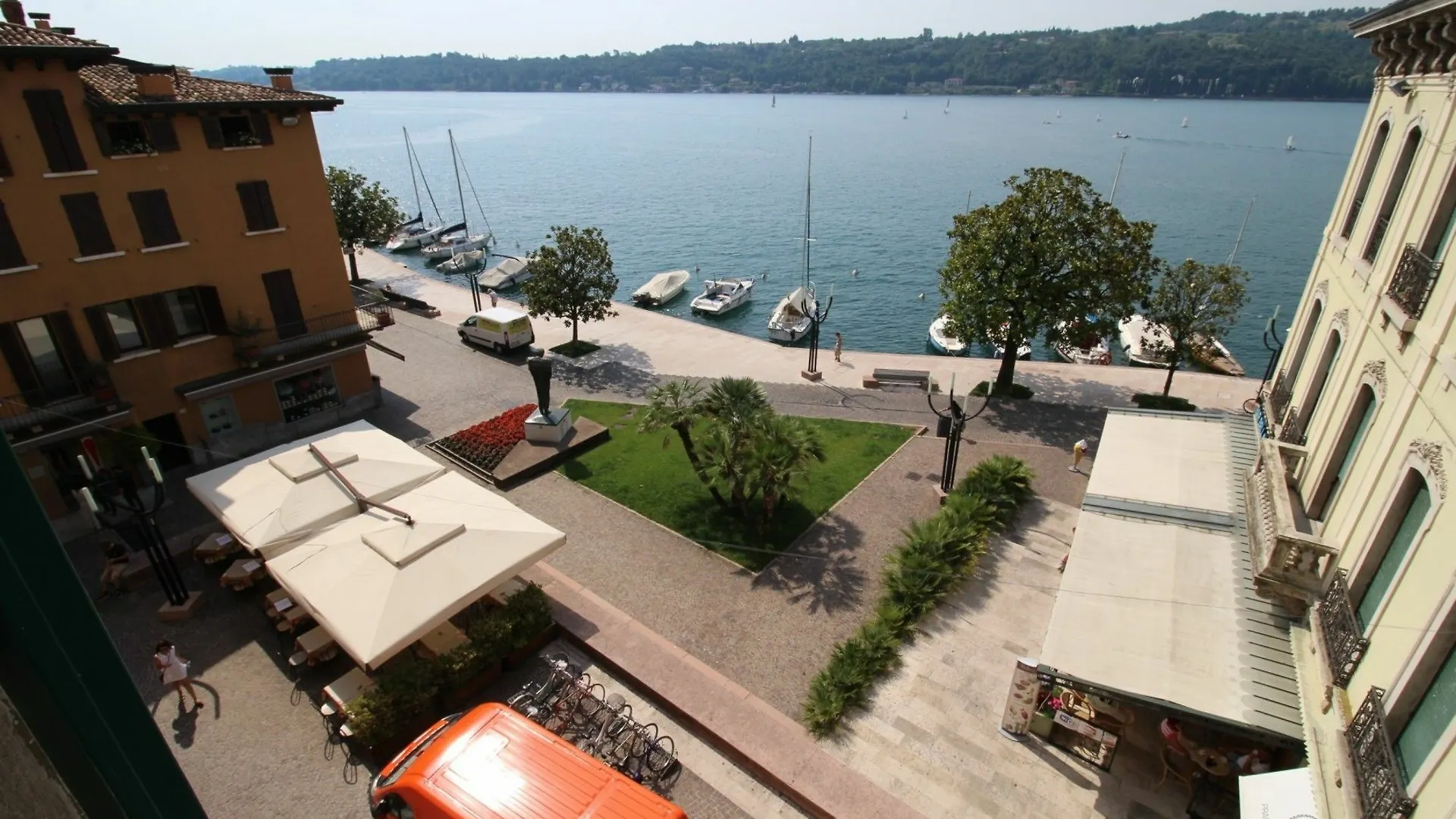 Zanardelli Square Lägenhet Salò Italien